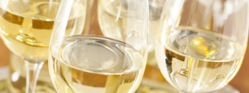 Buy You Best White Wine From Online Stores 