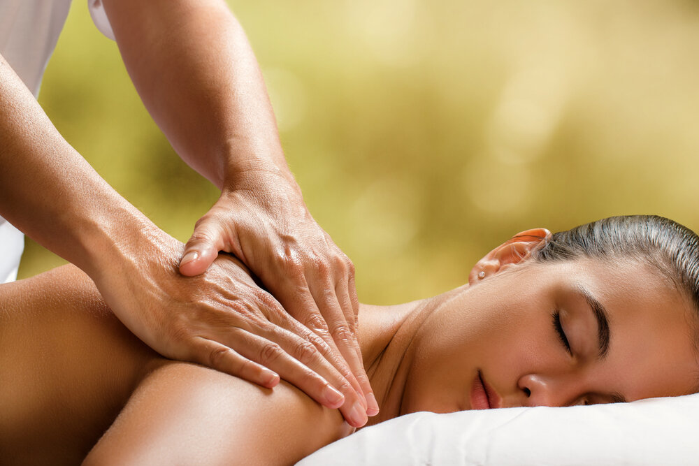 Massage Therapist In Sugar Land, TX: Treat The Health Problems While Relaxing